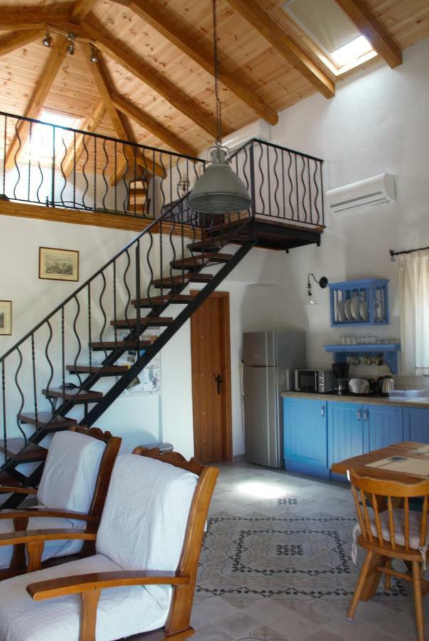 Vakantiehuis Lioriza Country *